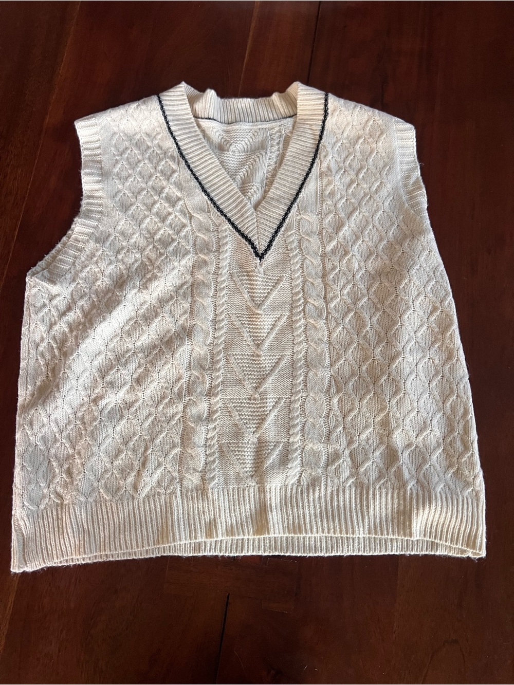 Women’s Knit Vest | Preppy | Large | Cream